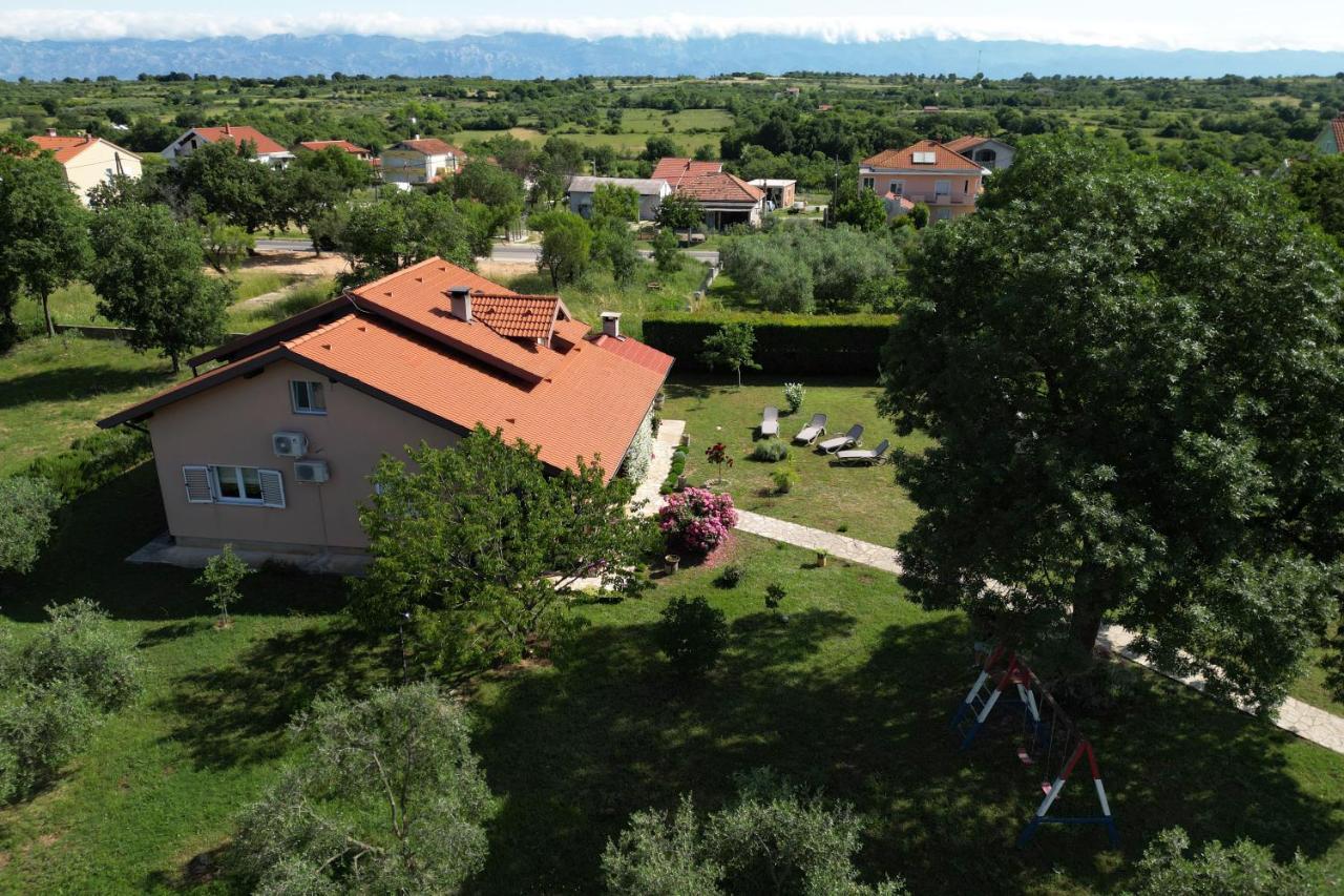 Villa Tinov Dvor Brisevo Екстериор снимка