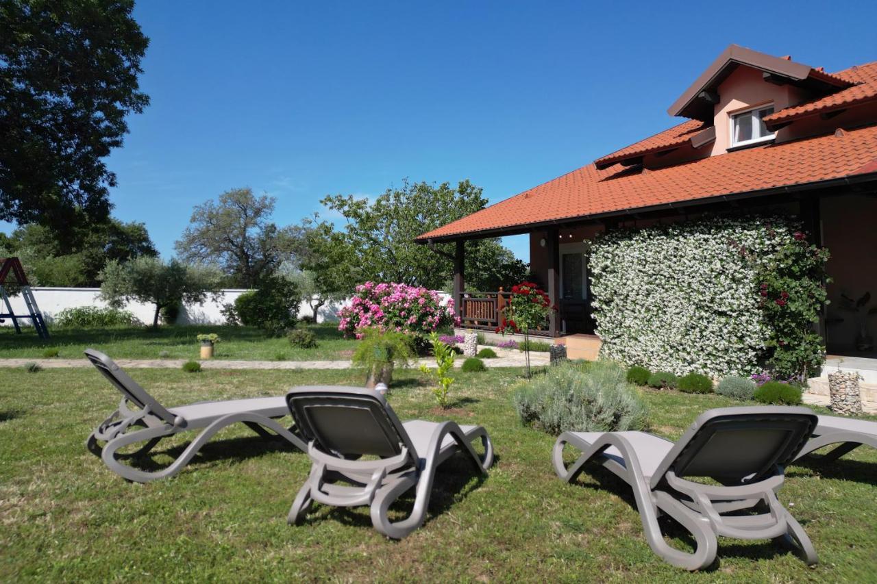 Villa Tinov Dvor Brisevo Екстериор снимка