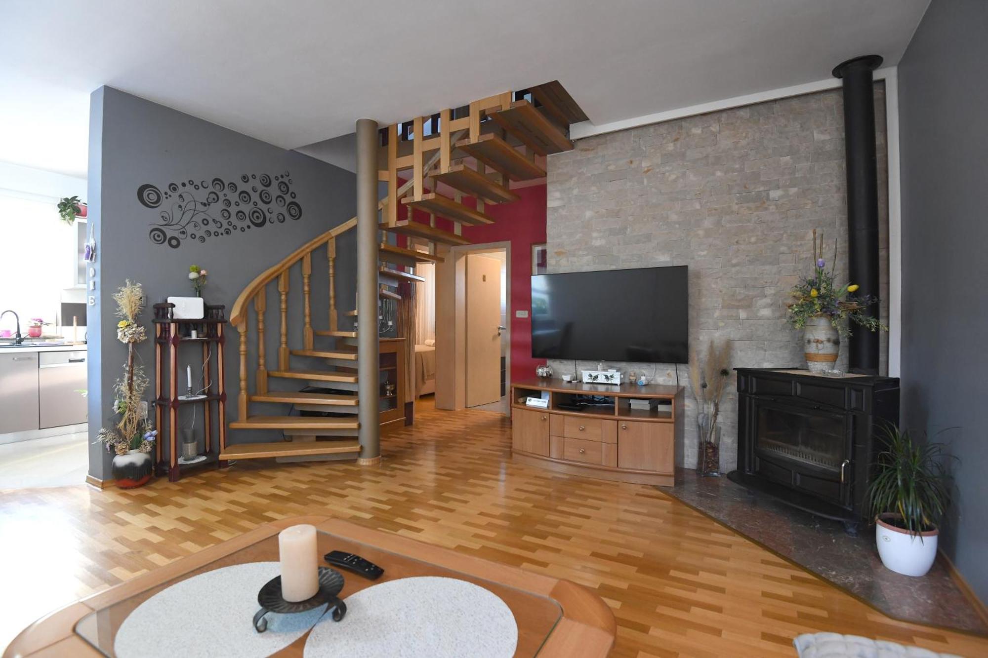 Villa Tinov Dvor Brisevo Екстериор снимка